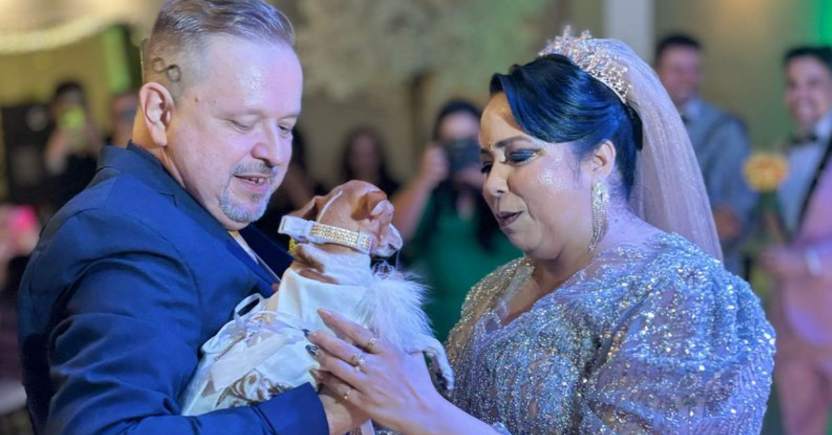 [VÍDEO] Tulla Luana, conhecida como a rainha dos memes, se casa em cerimônia religiosa após 20 anos casada apenas no civil: “Um sonho”