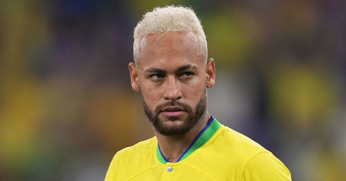 Jorge Jesus diz que Neymar viajará para próxima partida do Al Hilal e pode voltar a jogar: 'Totalmente recuperado' - Foto: Getty Images