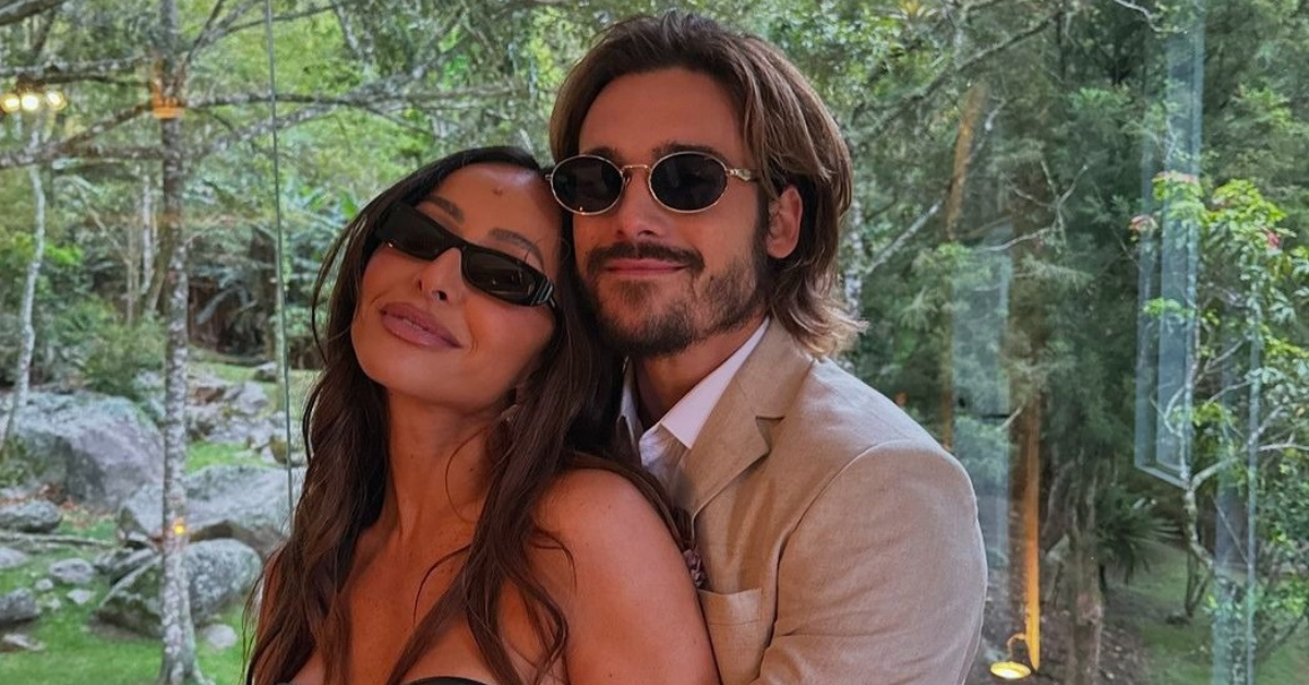 Sabrina Sato e Nicolas Prattes aparecem pela 1ª vez após perda do bebê