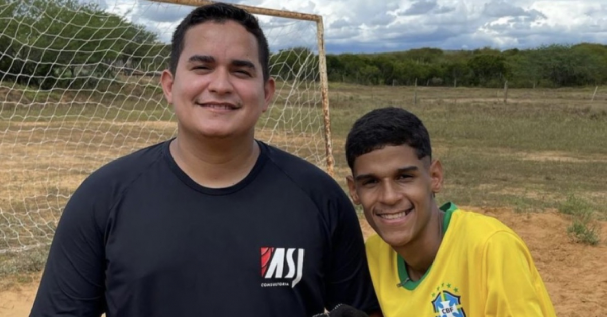 Luva de Pedreiro e Allan Jesus na época em que trabalhavam juntos — Foto: Instagram